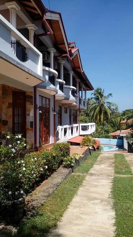 招待所 Tonita Villa 尼甘布